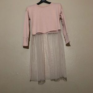 NWOT Pink sweatshirt with tulle